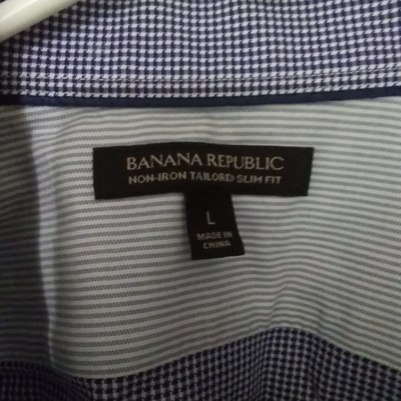Banana Republic L/S Button Down - Picture 2 of 4